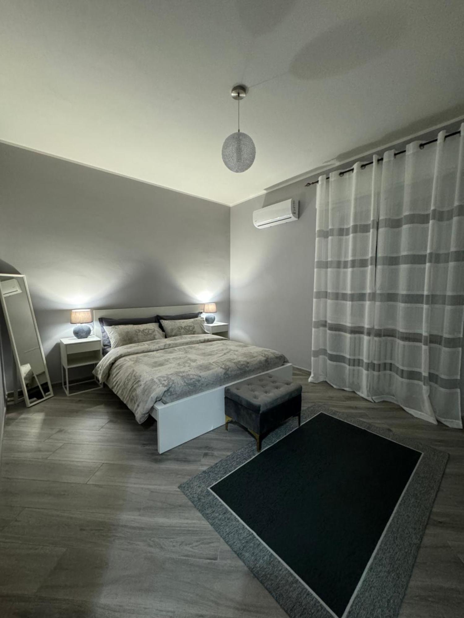 Trento House Zona Stazione Centro Storico Apartman Parma Kültér fotó
