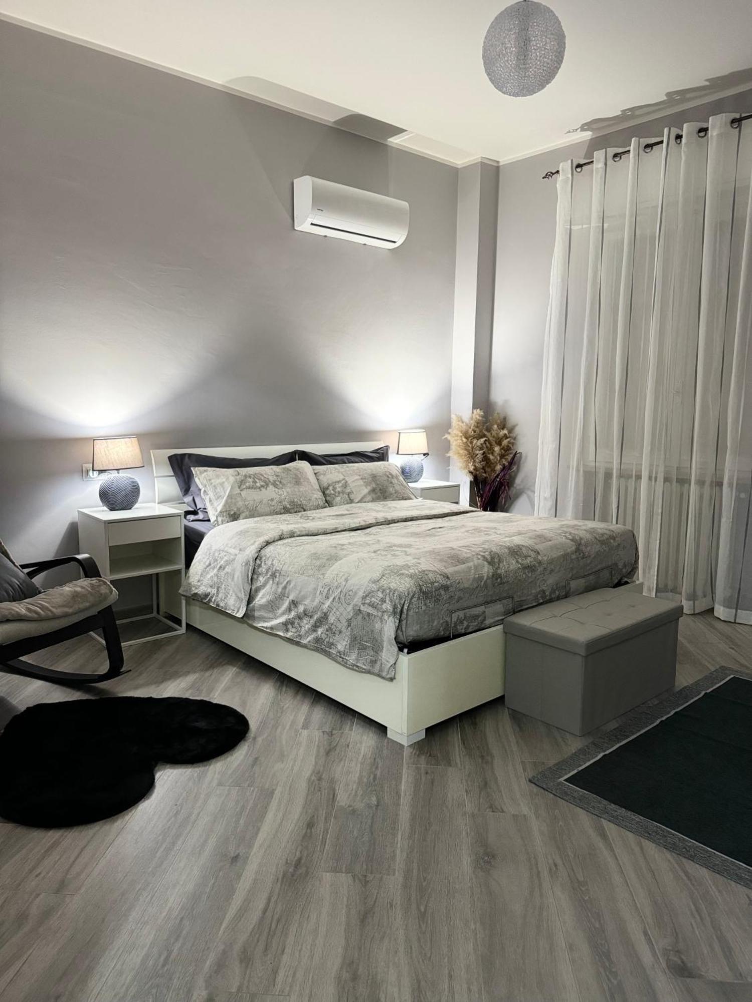 Trento House Zona Stazione Centro Storico Apartman Parma Kültér fotó