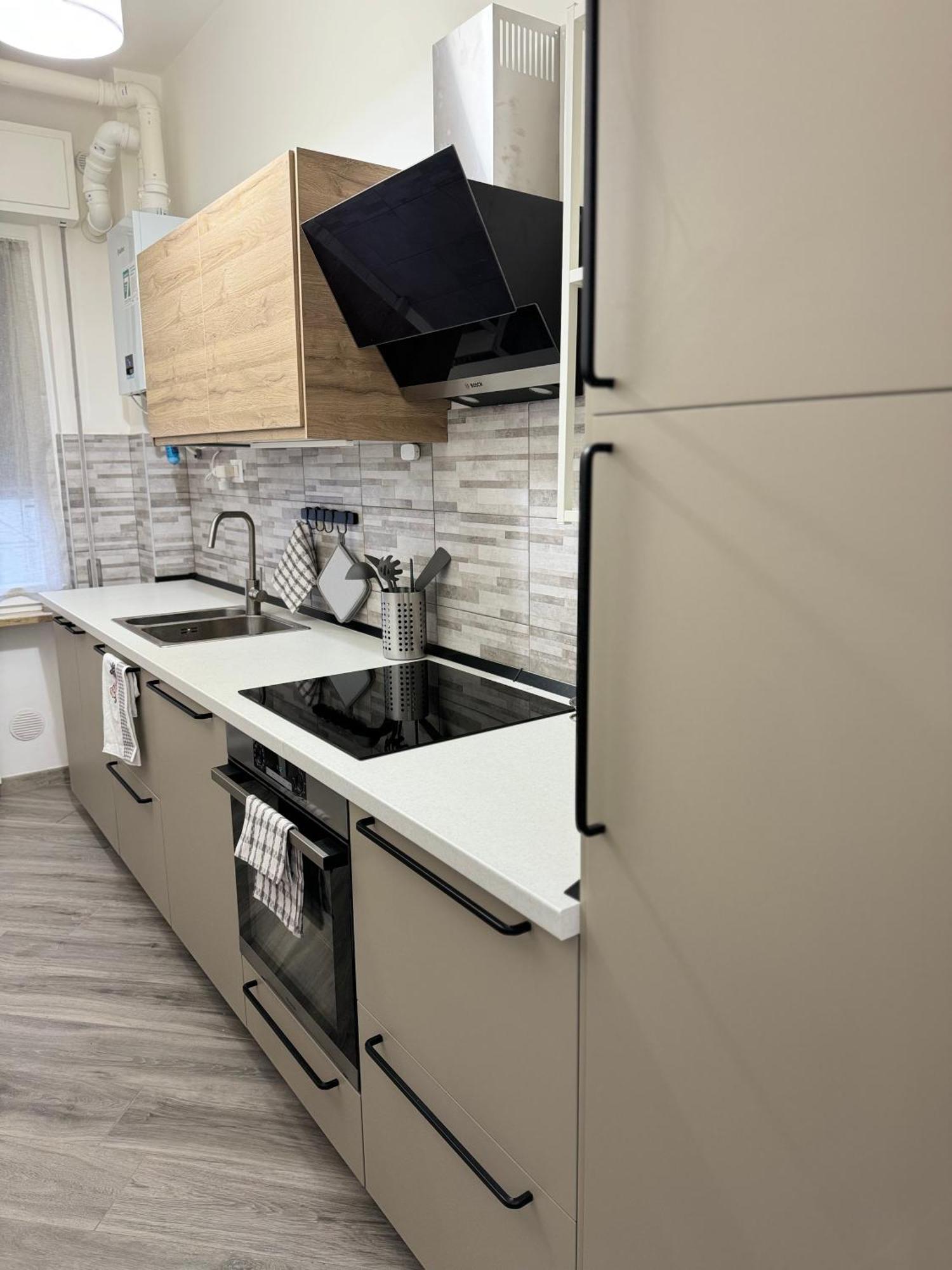 Trento House Zona Stazione Centro Storico Apartman Parma Kültér fotó